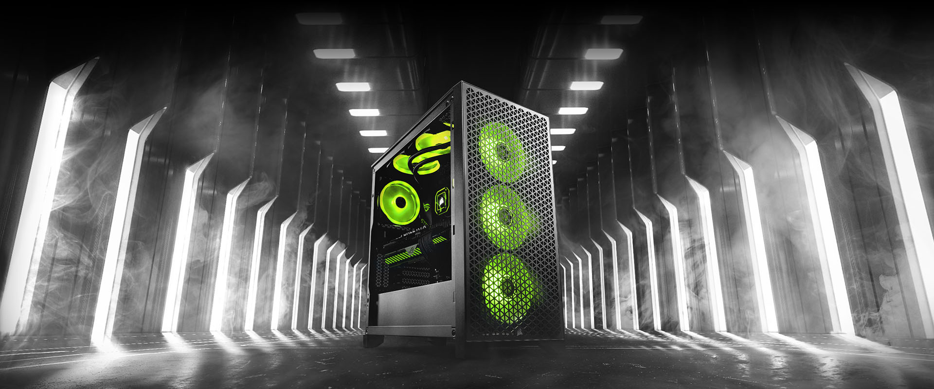 High-End Gaming-PC mit grün beleuchteten Lüftern in einem futuristischen Raum mit Tunneloptik.